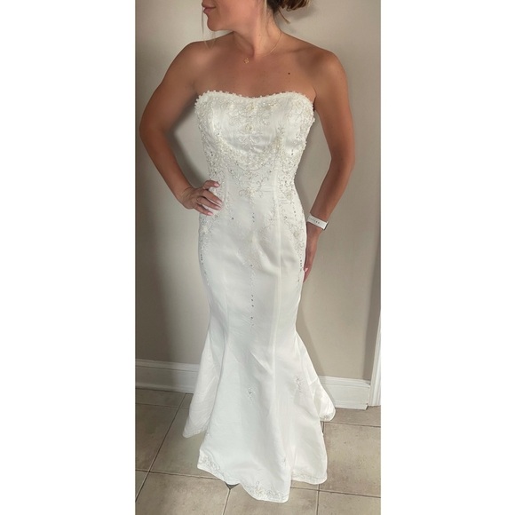 Jovani Bridal Strapless Gown - Picture 7 of 9